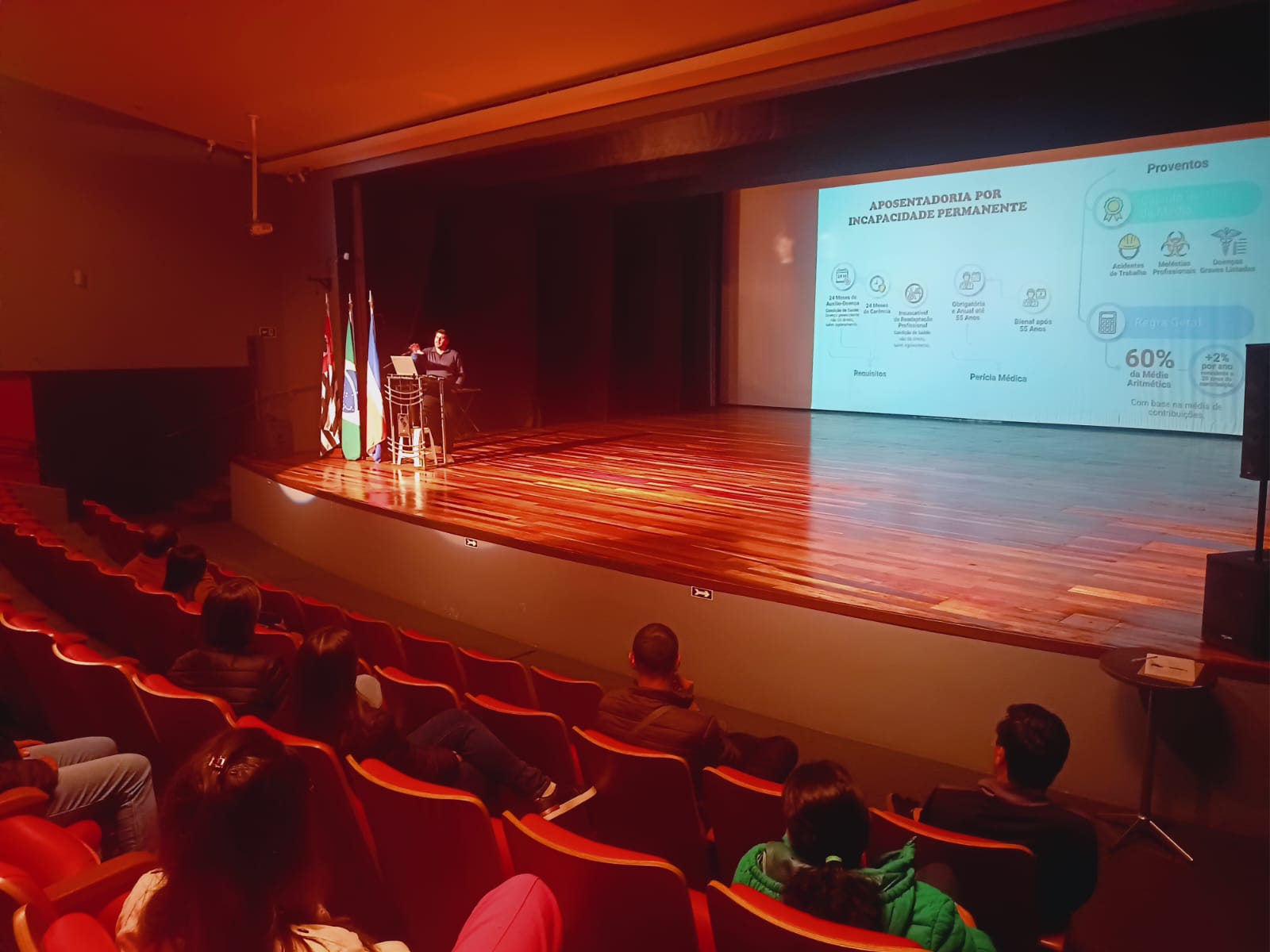 Capstuba realiza encontro de Educação Previdenciária sobre as novas regras de aposentadoria dos servidores municipais
